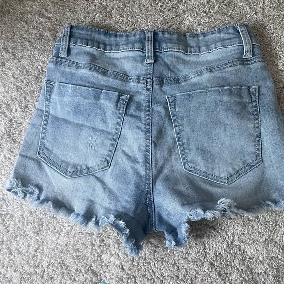 Forever 21 shorts - Picture 2 of 3